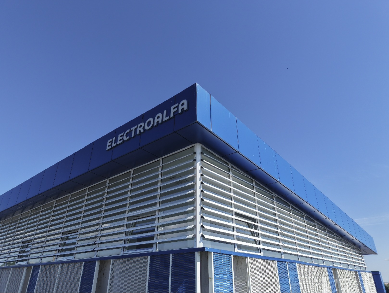 Electro-Alfa International raportează venituri în creștere cu 12%, până la 135 milioane lei, susținute de proiectele de infrastructură, EPC și producția de echipamente electrice livrate în T1 2026