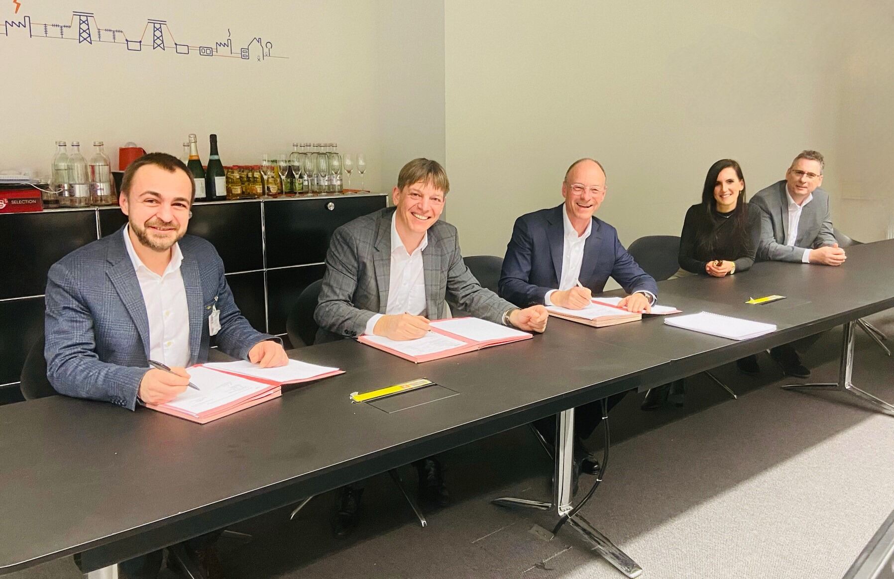 ELECTROALFA și SGB-SMIT Group inaugurează Fabrica SGB-ELECTROALFA în Botoșani, România, pentru producția de Transformatoare de Distribuție